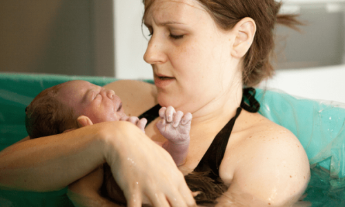natural birth mum after water birth